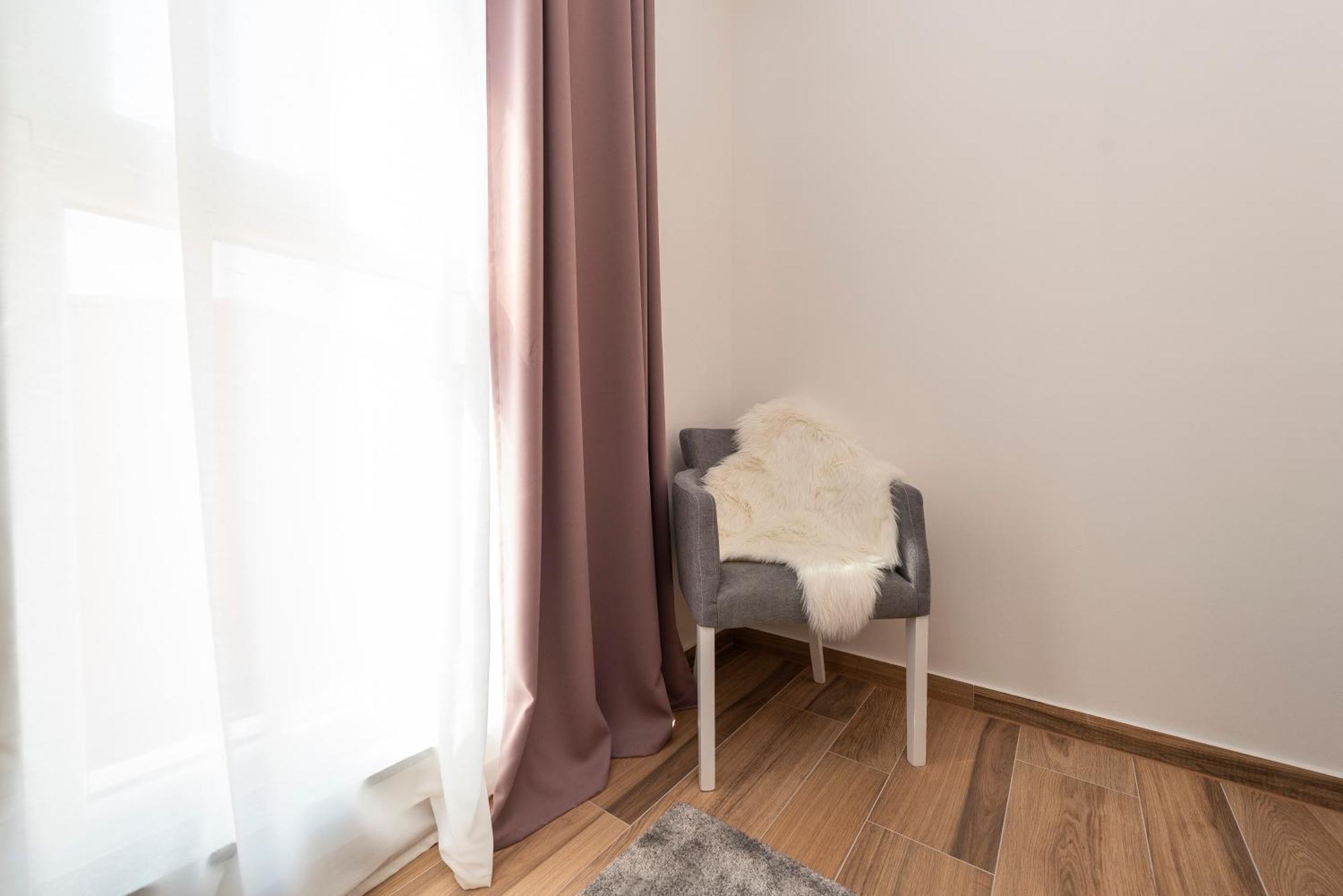 Luxury Apartments - La Vir 1 & 2 Exteriér fotografie