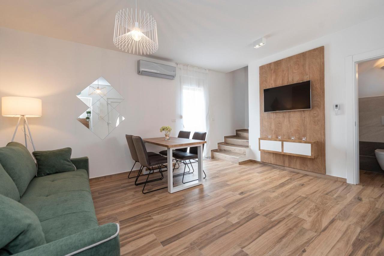 Luxury Apartments - La Vir 1 & 2 Exteriér fotografie