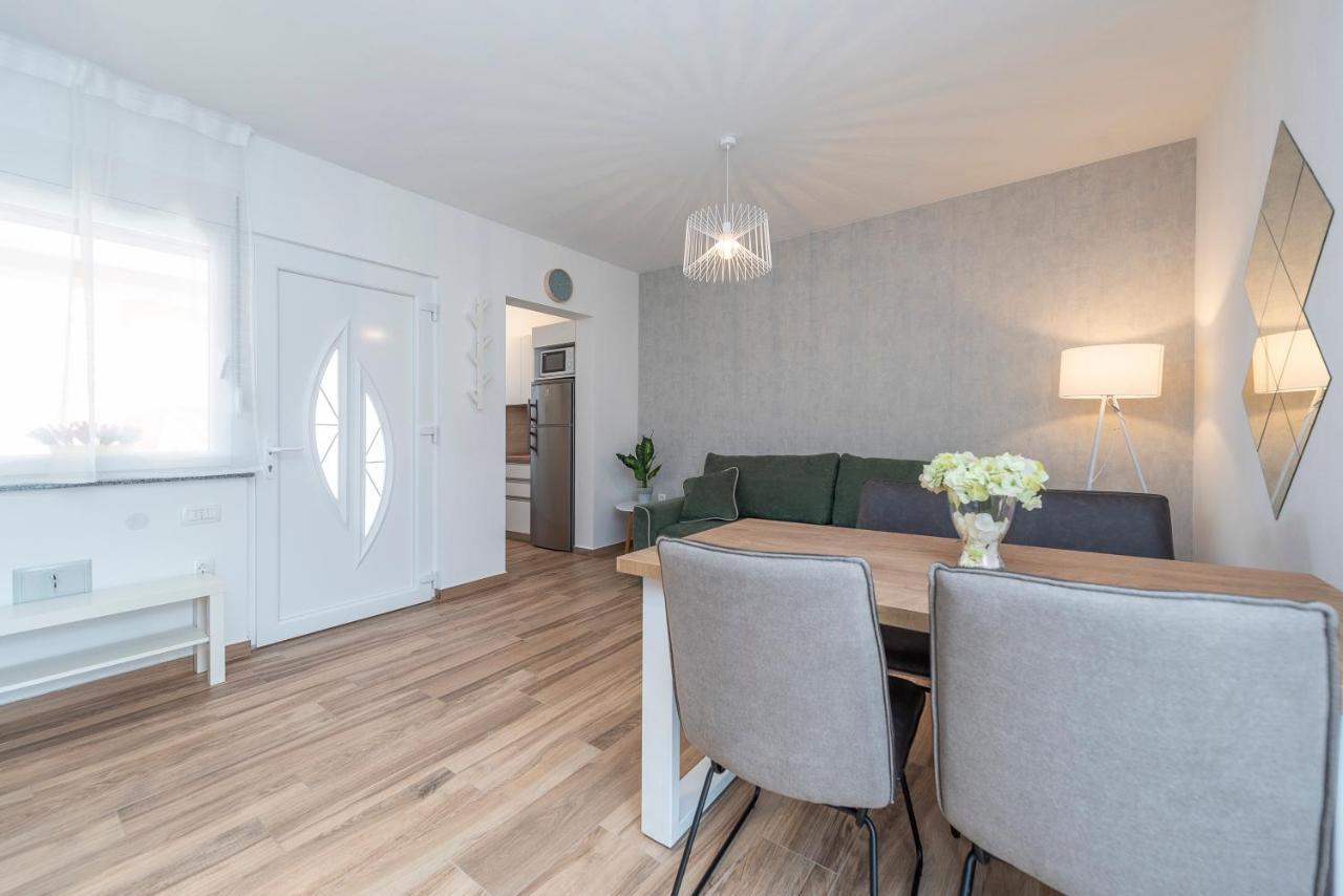 Luxury Apartments - La Vir 1 & 2 Exteriér fotografie